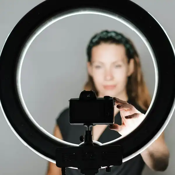 Mastering Self-Portrait Photography: A Comprehensive Guide